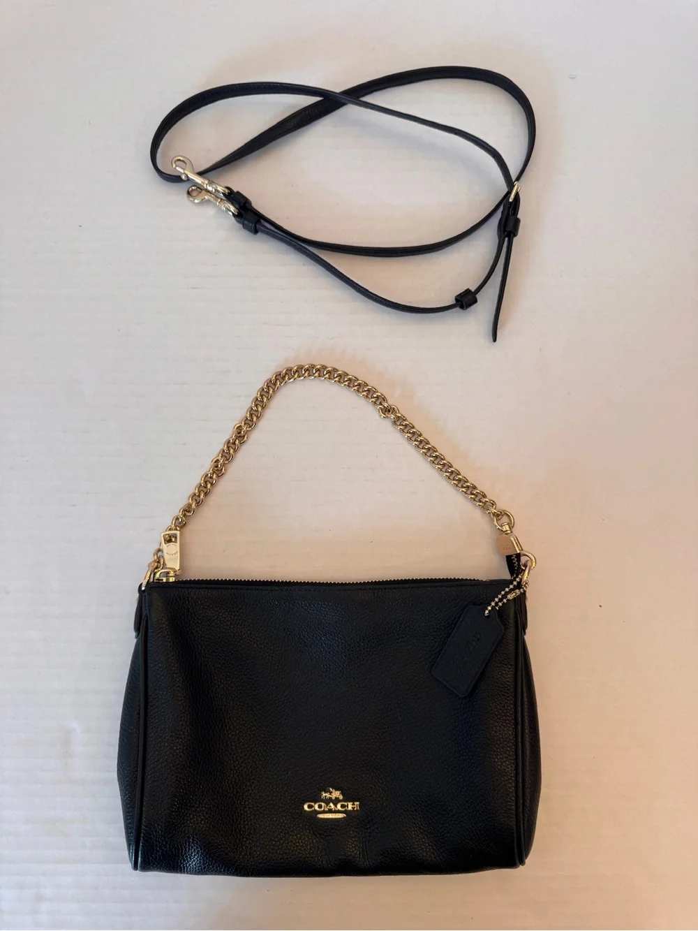 Coach Carrie Black Pebbled Leather Cross Body w/gold Chain Handle & Strap F36666 - Picture 2 of 12